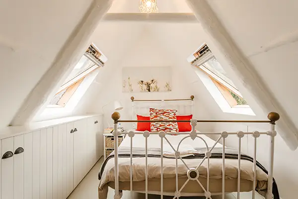 attic bedroom
